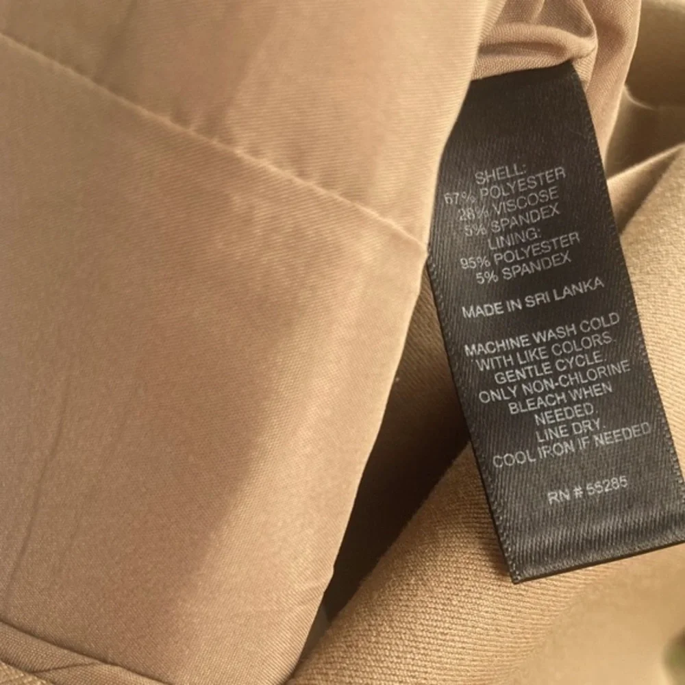 Express tan 2 pocket pencil skirt - Picture 15 of 16